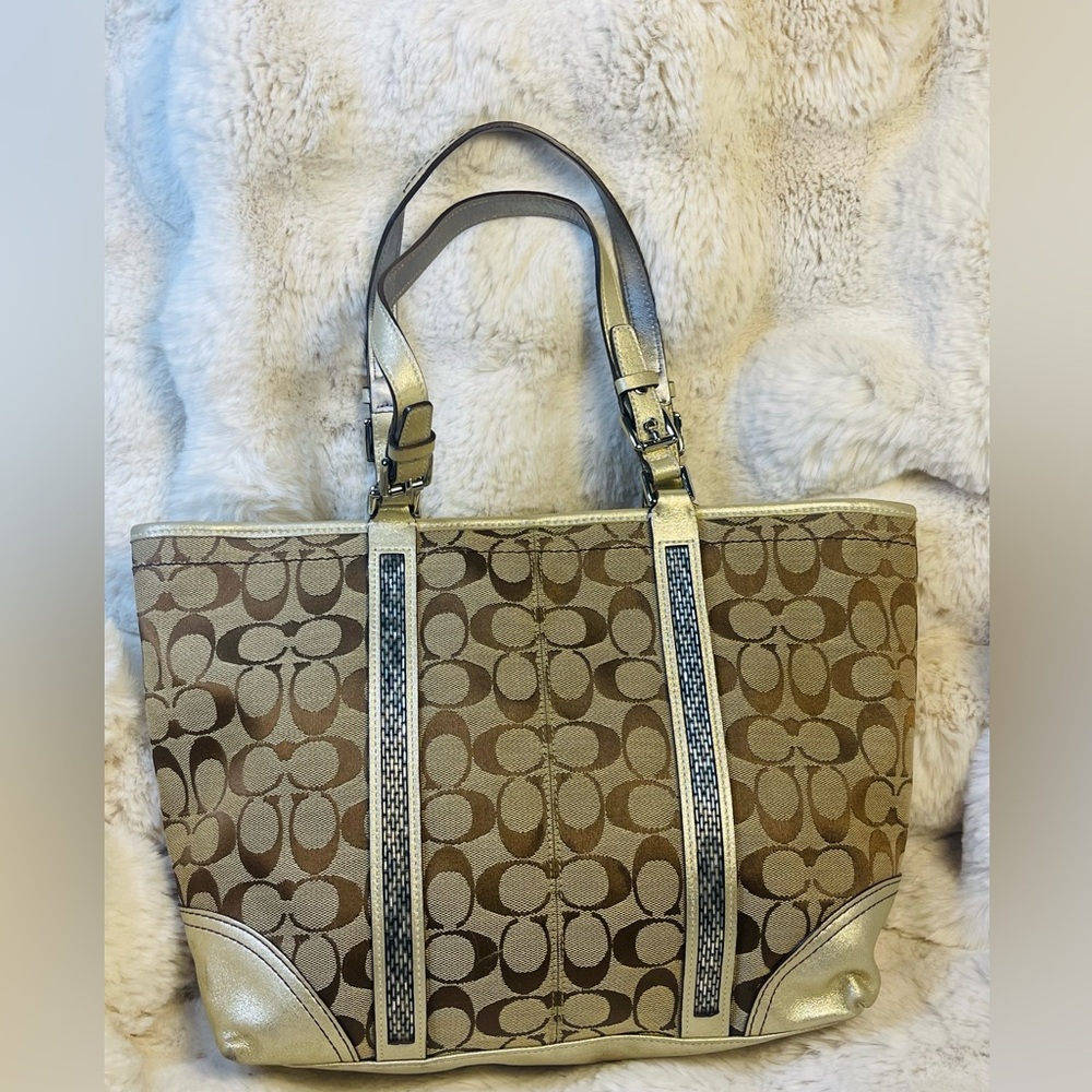 Coach Vtg 2005 Rare Gallery Beaded Signature C Canvas Metallic Gold Leather Tote - Picture 11 of 16